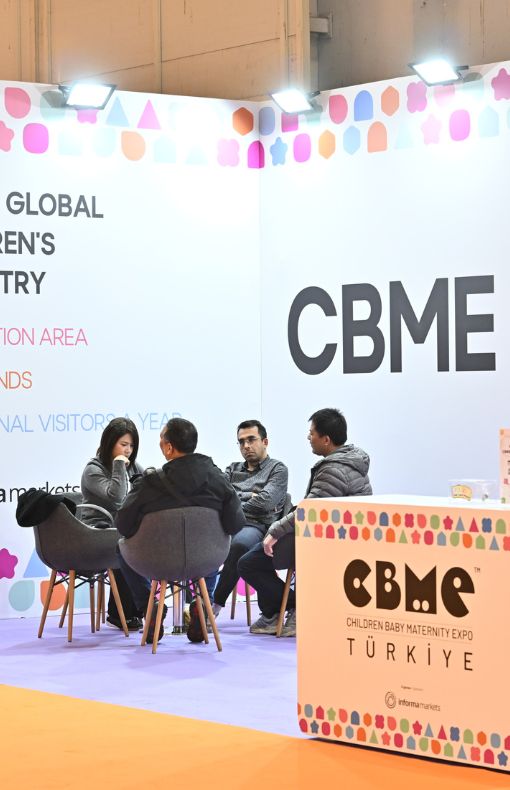 CBME Türkiye sales and marketing team posing at the venue.
